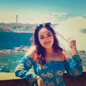 Meet your Posher, Lauren